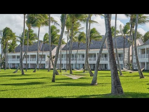 The Ocean Club Four Seasons Resort – Best Resorts & Hotels In The Bahamas – Video Tour